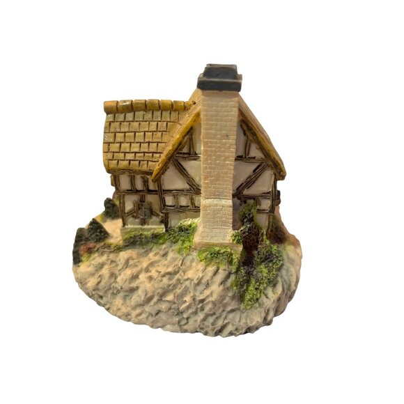Olde English Cottage Figurine Hand-Painted Resin Home Decor Collectible 5"x5"x4" - Picture 4 of 9